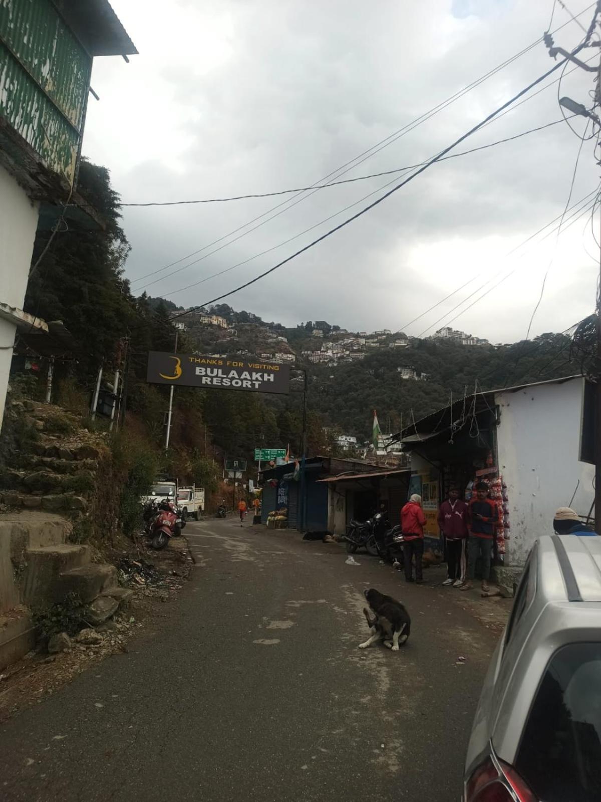 Hotel Himalayan Village Мусори Екстериор снимка